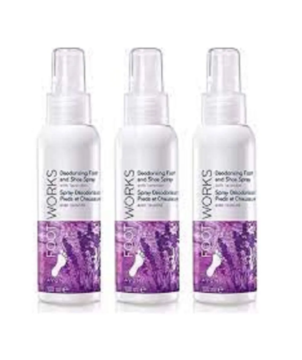 3x Avon Foot Works Deodorising Foot And Shoe Spray With Lavender- 100ml(300ml)