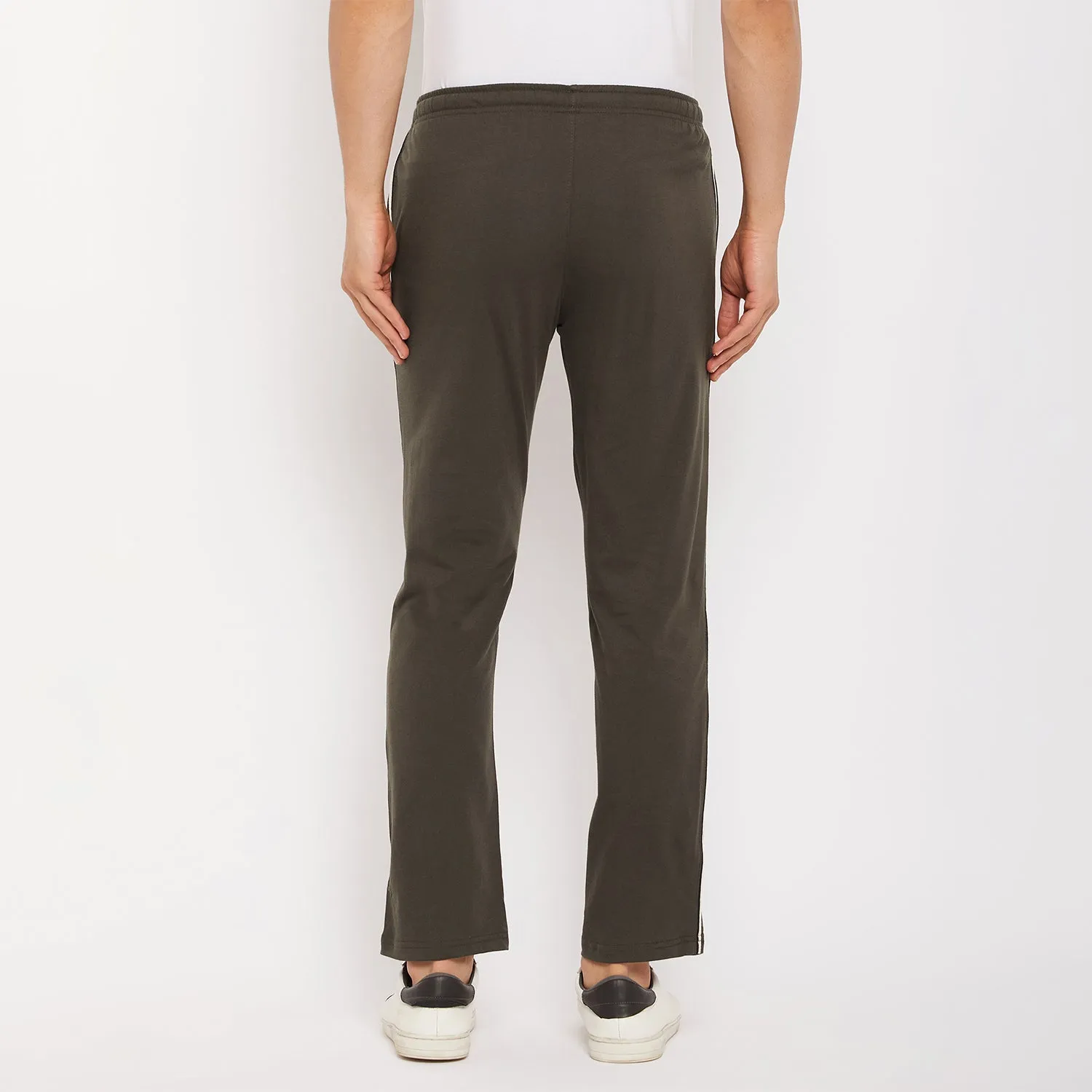 Duke Stardust Men Regular Track Pant (LF5670)