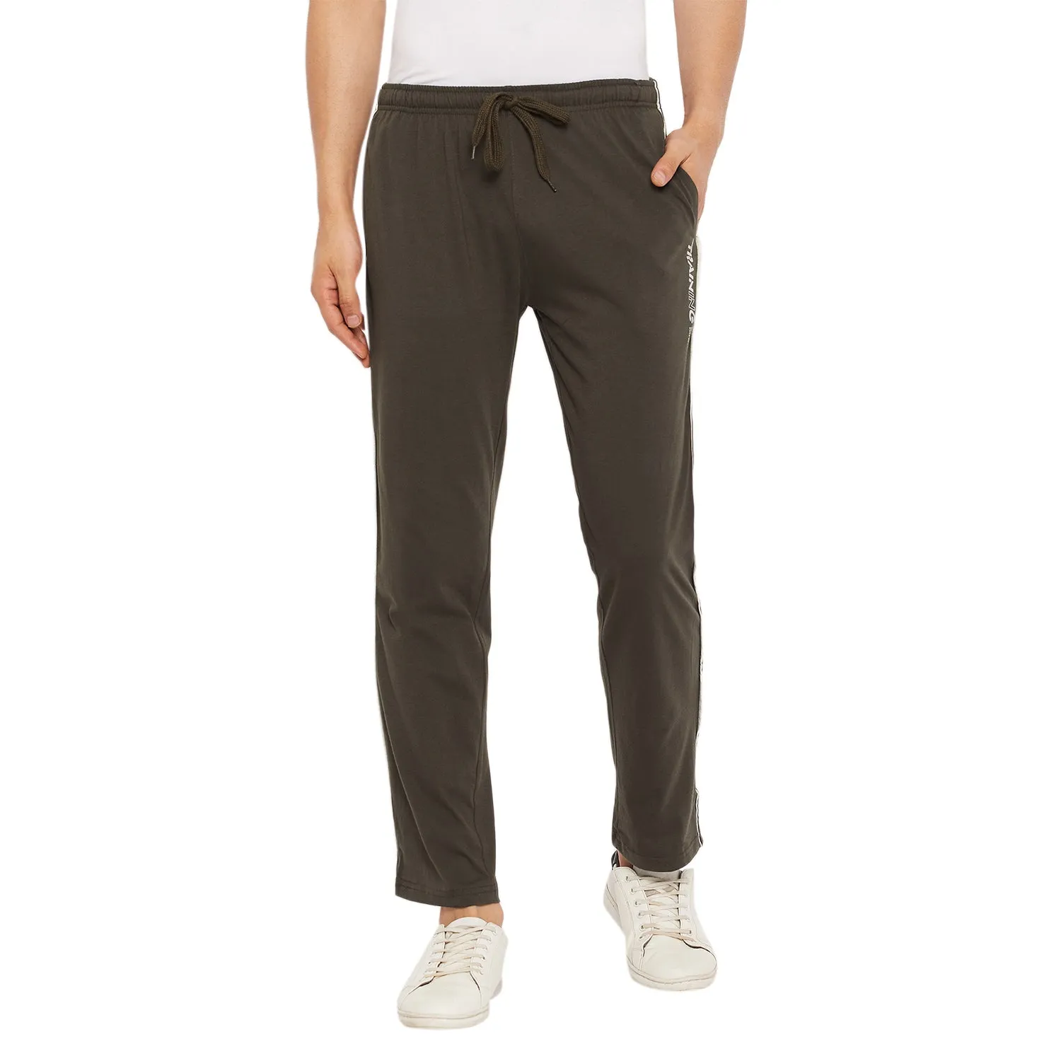 Duke Stardust Men Regular Track Pant (LF5670)