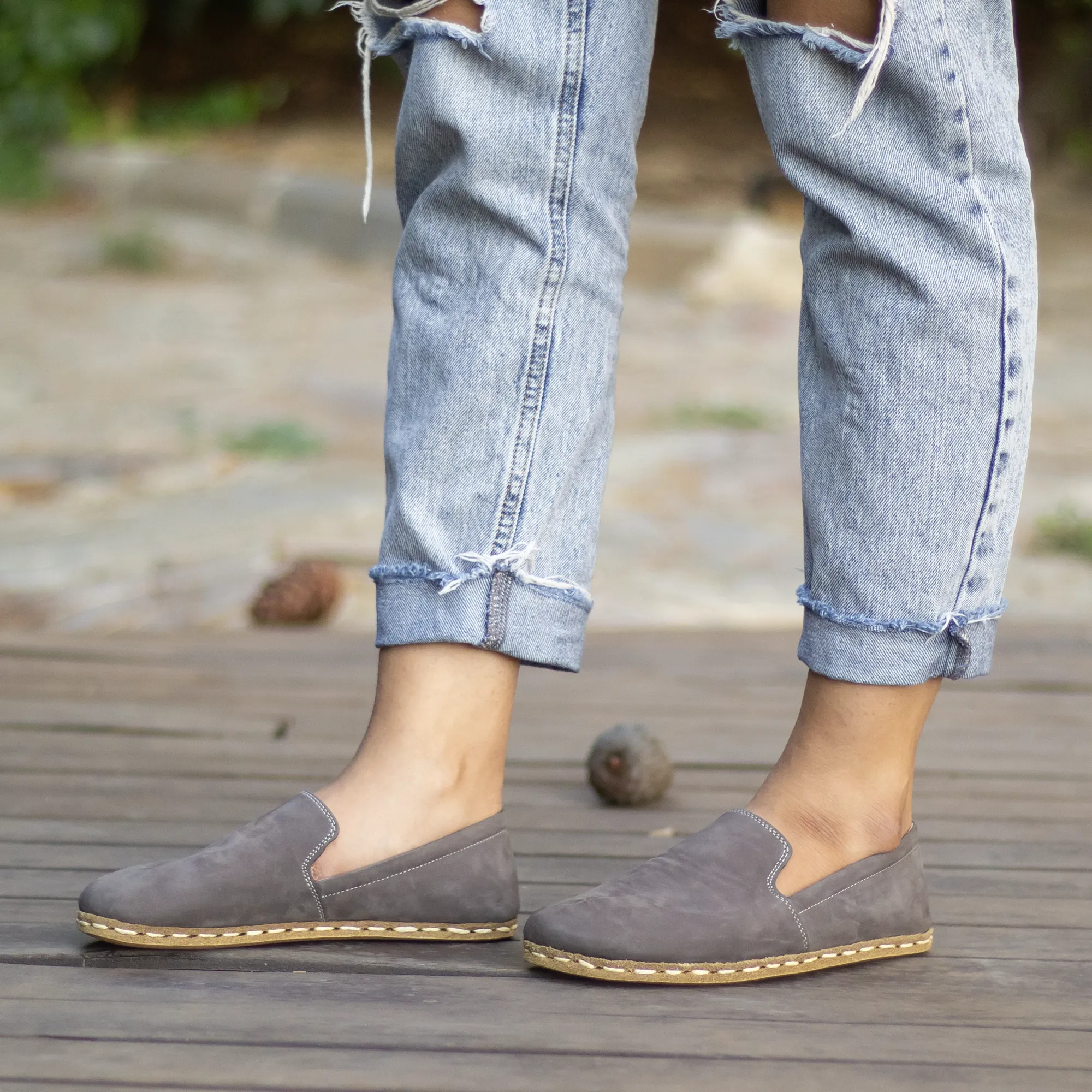 Handmade Leather Barefoot Shoes for Women - Nubuck Gray