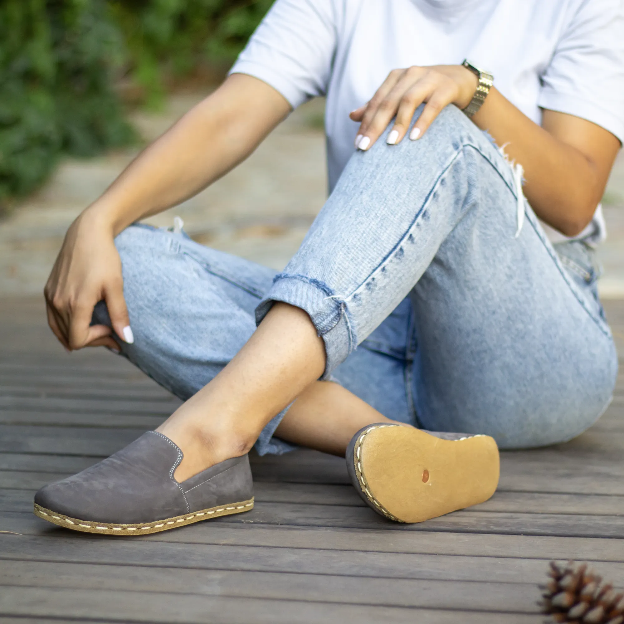Handmade Leather Barefoot Shoes for Women - Nubuck Gray