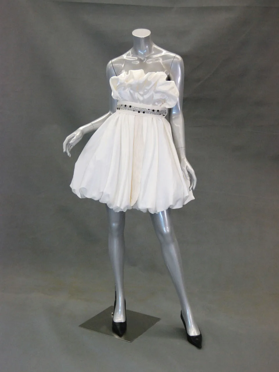 Headless Female Mannequin MM-RA2BS
