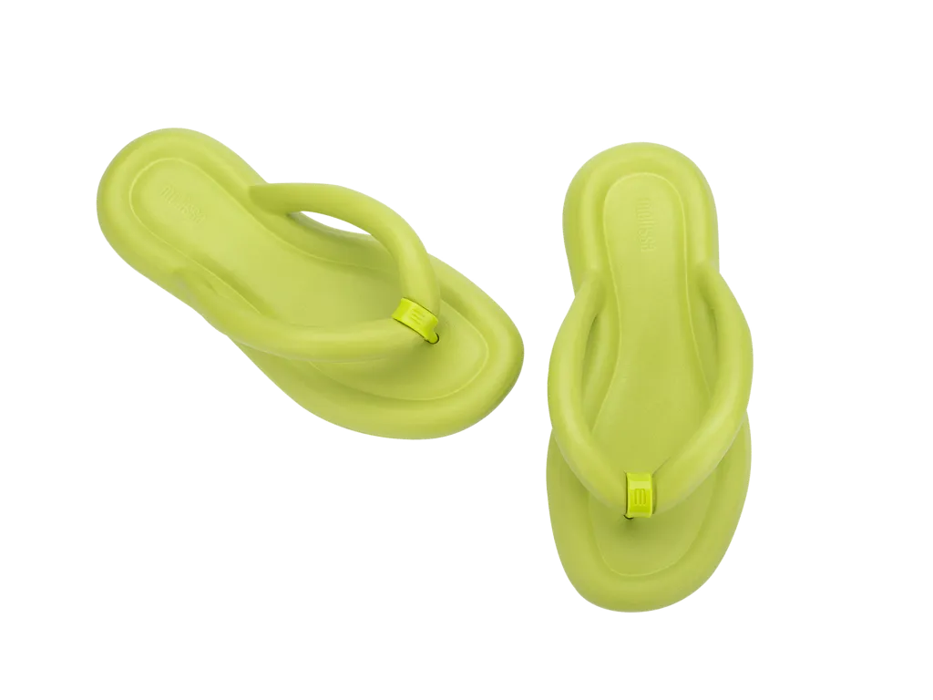 MELISSA FLIP FLOP FREE AD