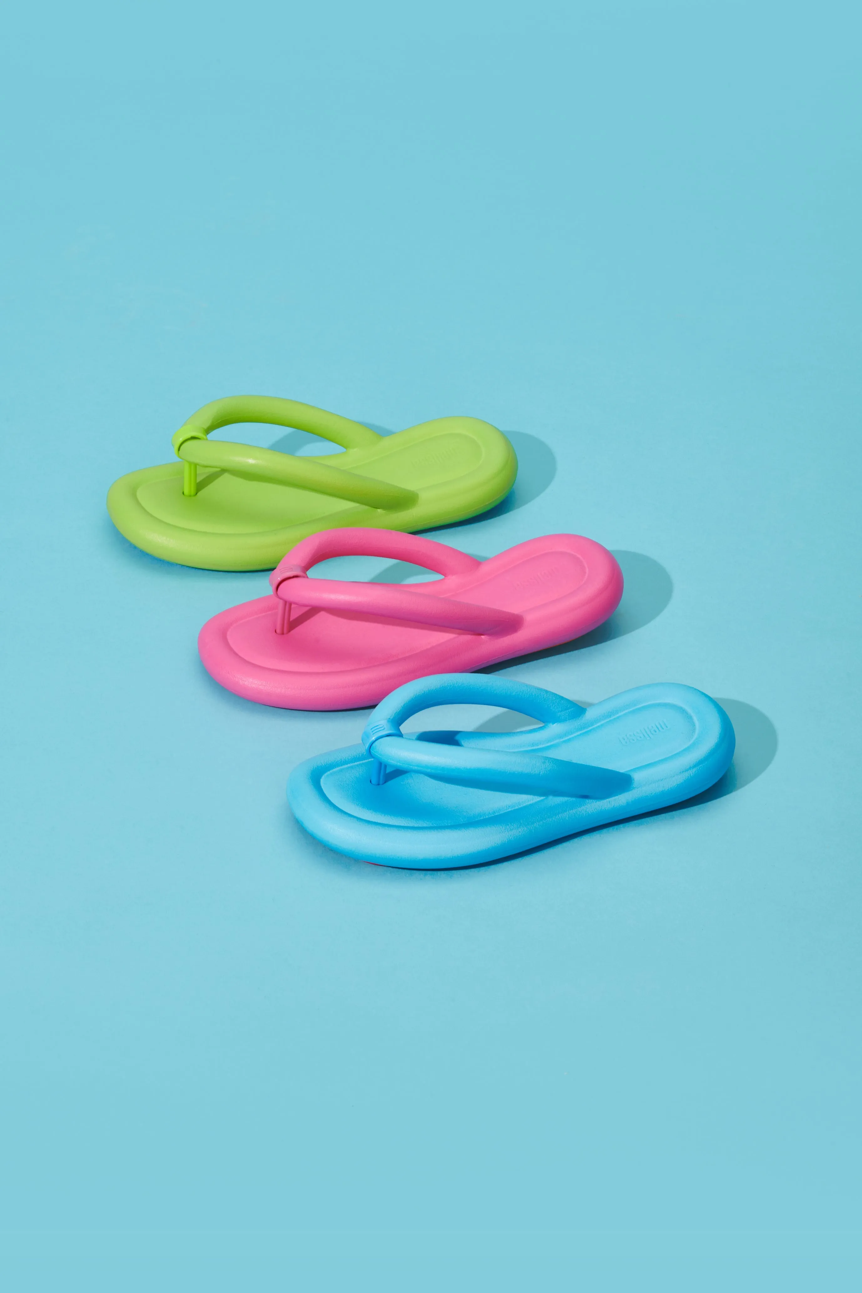 MELISSA FLIP FLOP FREE AD