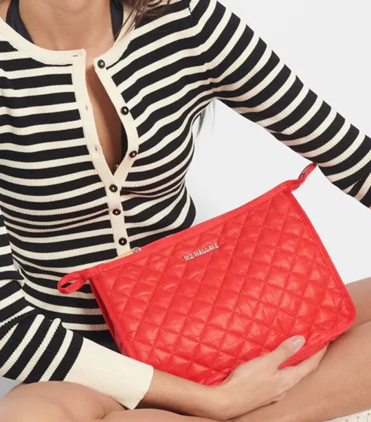 Metro Clutch Cherry
