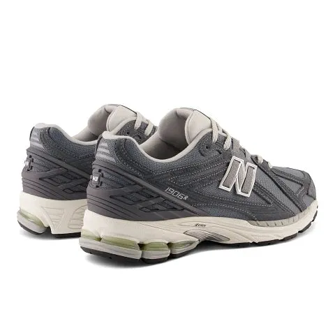 New Balance 1906 Titanium