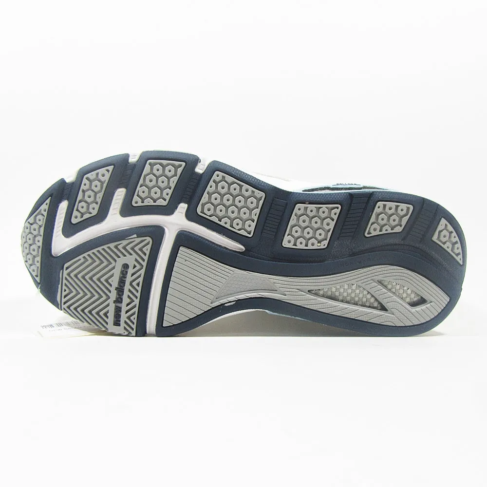 NEW BALANCE Foot Health Solution