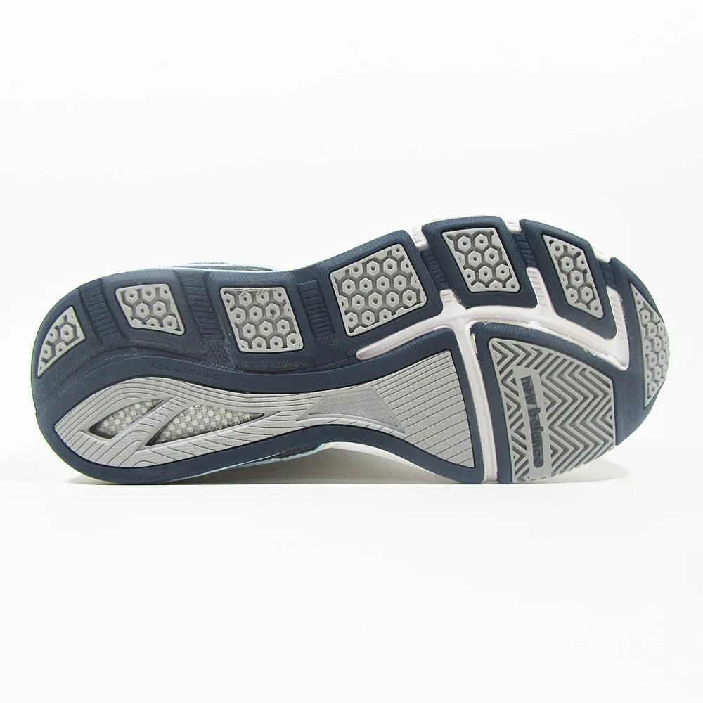 NEW BALANCE Foot Health Solution