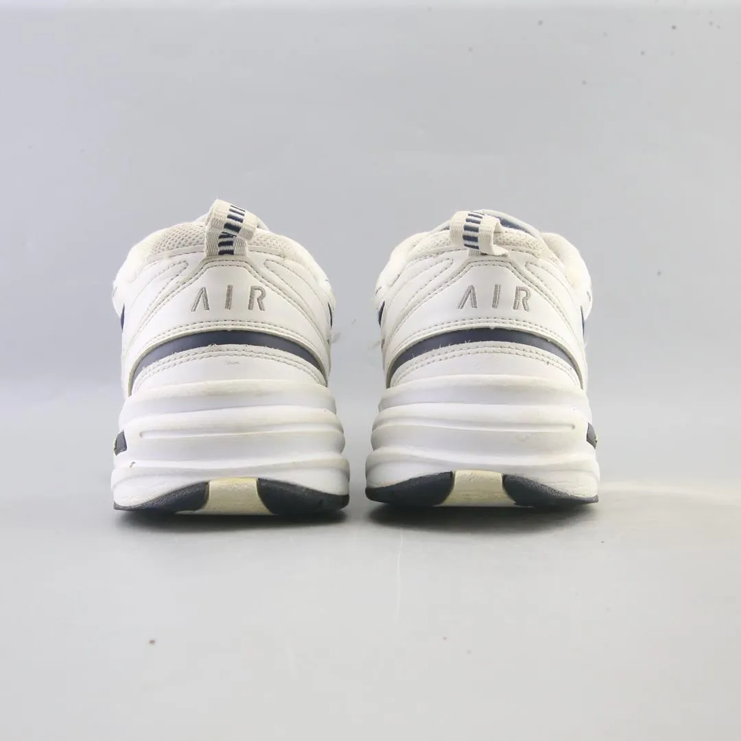 NIKE  AIR MONARCH 4