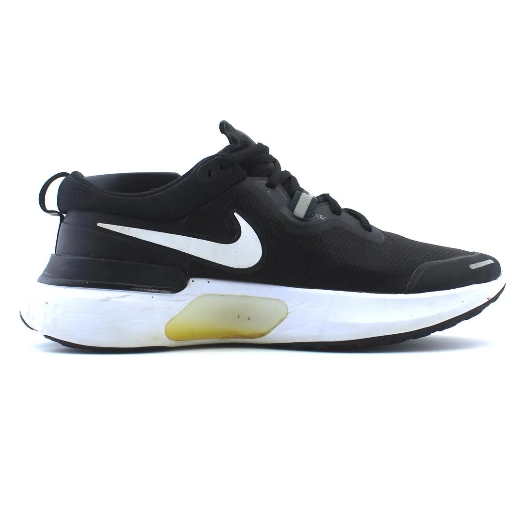 NIKE AIR REACT MILLER