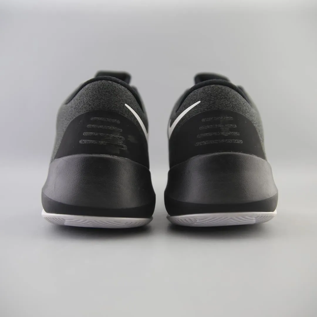NIKE AIR VERSITILE II