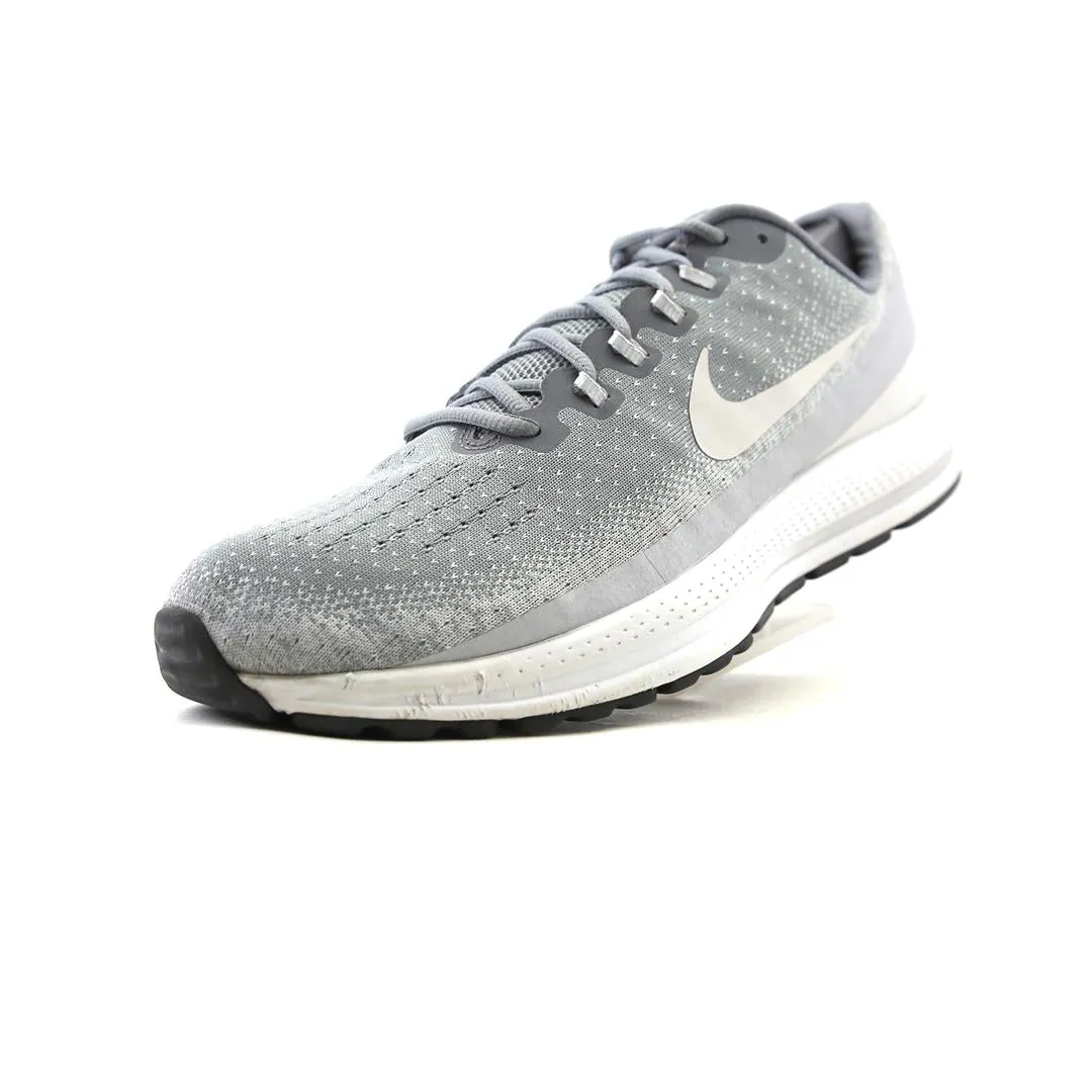 NIKE AIR ZOOM VOMERO 13