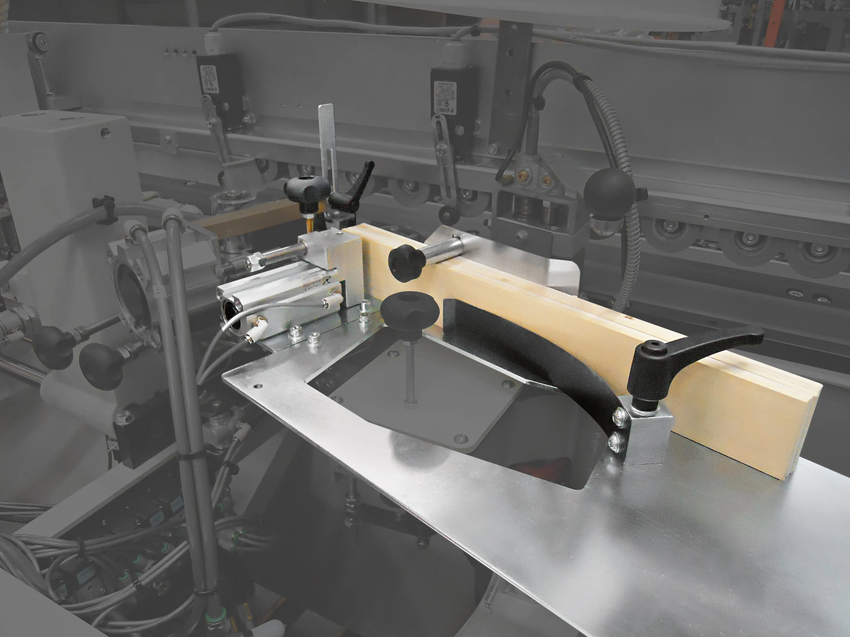 SCM Minimax ME 25 Edgebander, INCLUDES FREIGHT