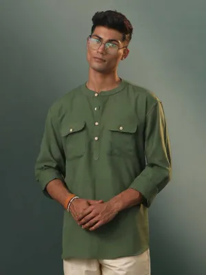 VASTRAMAY Men's Green Cotton Cool Short Kurta
