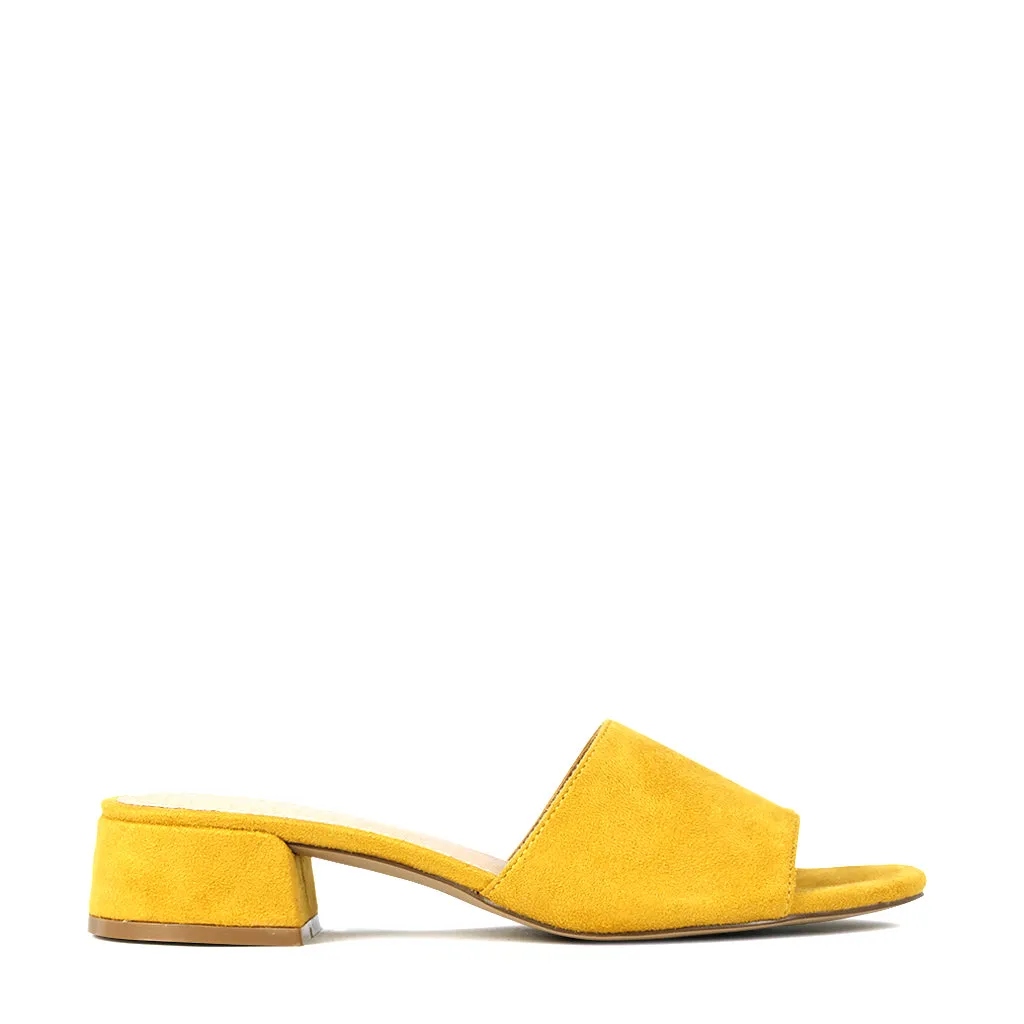 ZAYNE HEELED SLIDE SANDALS