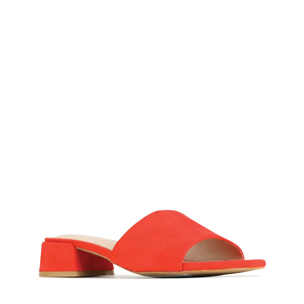 ZAYNE HEELED SLIDE SANDALS