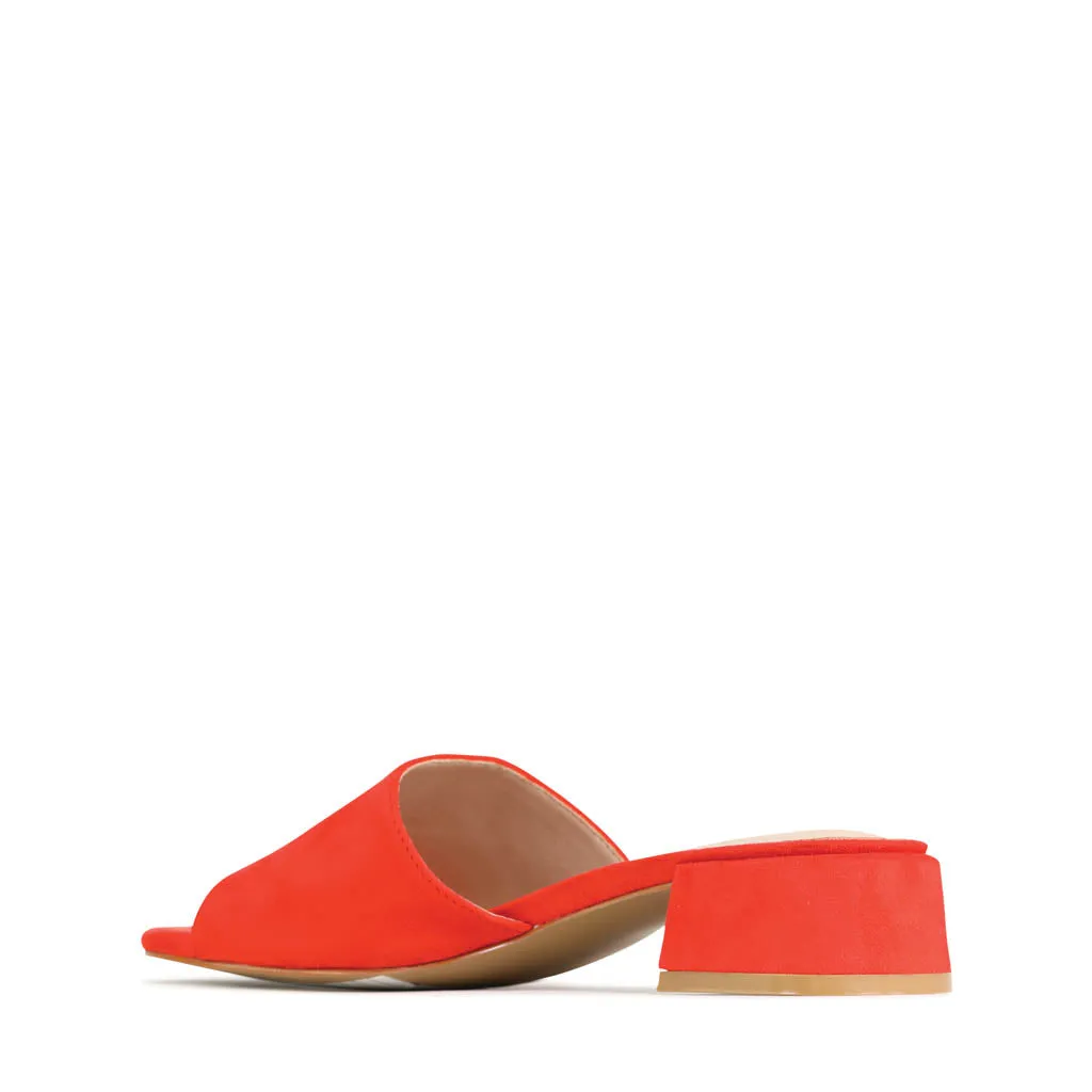 ZAYNE HEELED SLIDE SANDALS
