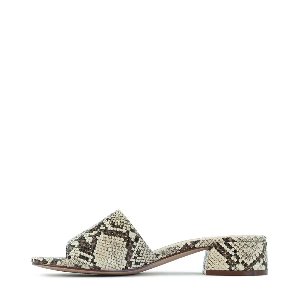 ZAYNE HEELED SLIDE SANDALS
